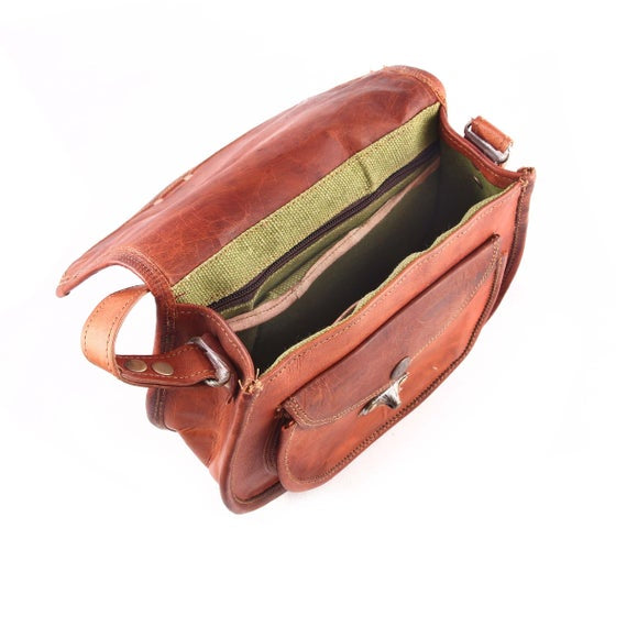 Leather Sling Bag 1728 – Daisyday
